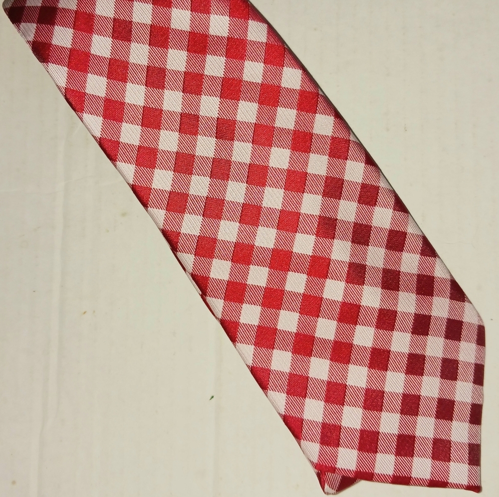 Izod Men's Necktie Red White Gingham Diamonds Designs Polyester